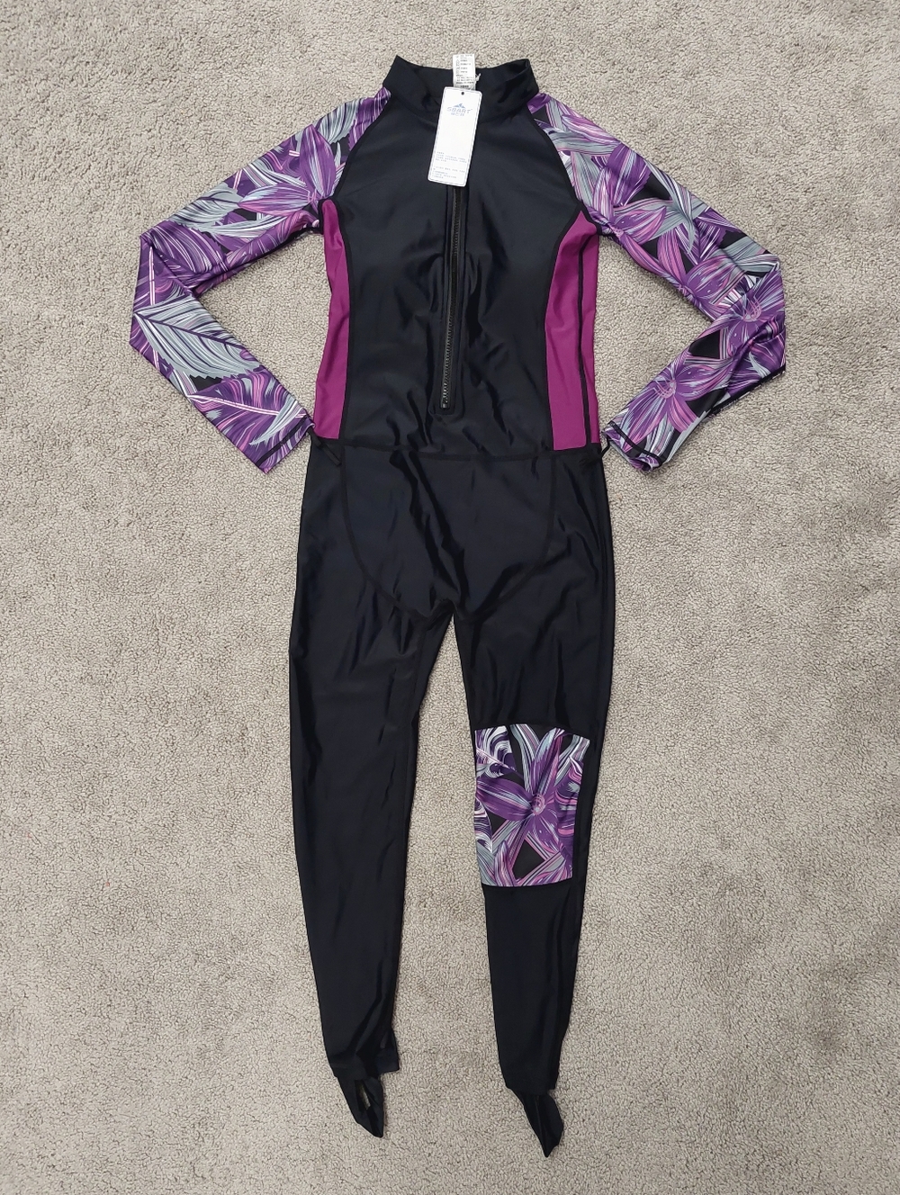 SBART Women's Wetsuit Swimsuit Size Medium 160/85 Black Purple Zip Front